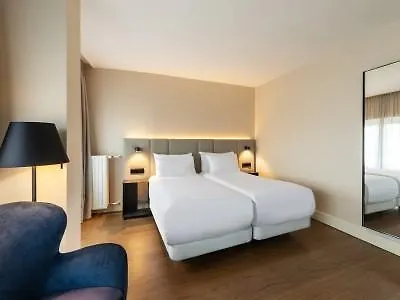Nh Schiller 4*