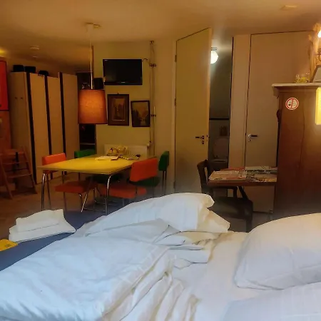 Alojamento de Acomodação e Pequeno-almoço Studio53amsterdam Amesterdão