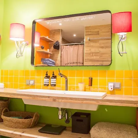 Flo's Atelier - Family Bed and breakfast Ámsterdam