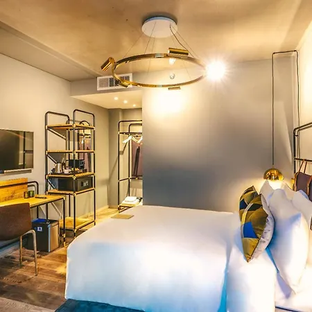 Four Elements 4*