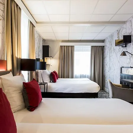The Lancaster Hotel