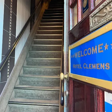 Hotel Clemens 2*