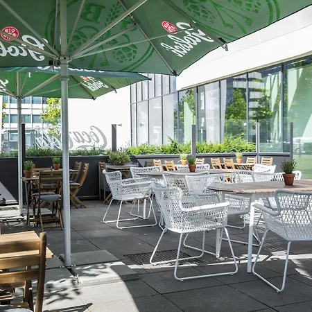 - Arena Towers By Ihg 4* Amsterdam