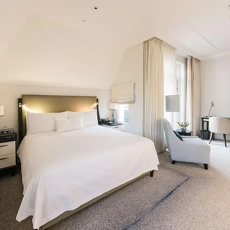 Hotel Waldorf Astoria 5*