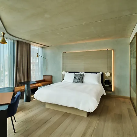 Hotel Ruby Emma