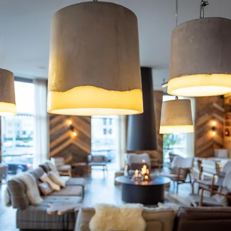 Hotel Urban 4*