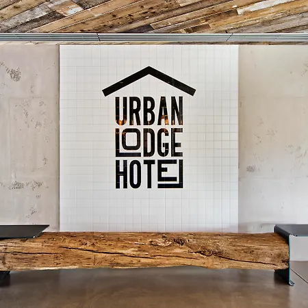 Urban Hotel