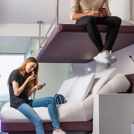 Hotel Yotel