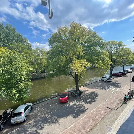 Bed And Breakfast Amsterdam * 阿姆斯特丹