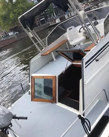 Boat & Breakfast Nocleg ze śniadaniem