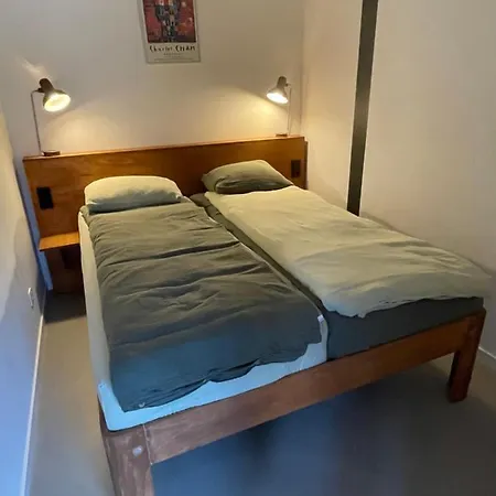 Couette-café 28a5 With Free Parking Place *
