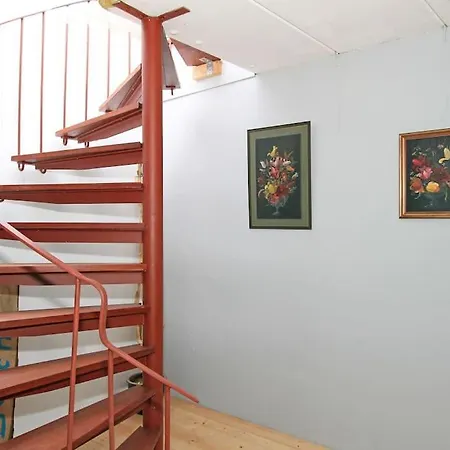 Appartement Warehouse In Spacious Industrial Workshop *