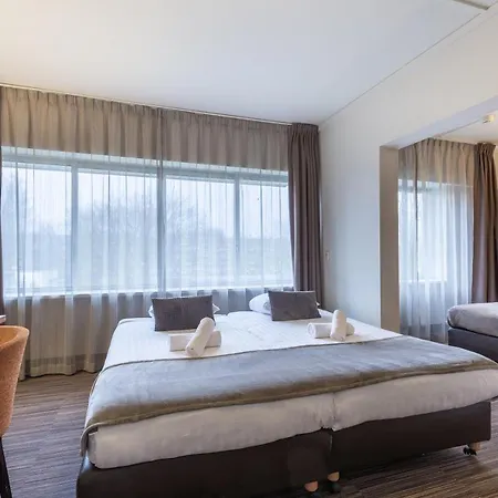 Hotel New West 3*