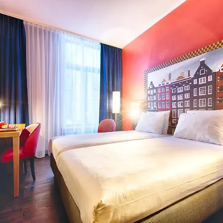 Hotel Leonardo City Center 4*