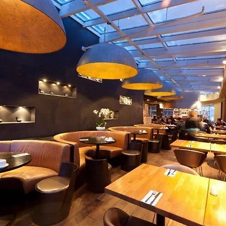 Xo Blue Tower Hotell 4*
