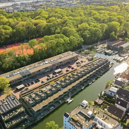 Bed and breakfast The Quay - Free Parking Ámsterdam