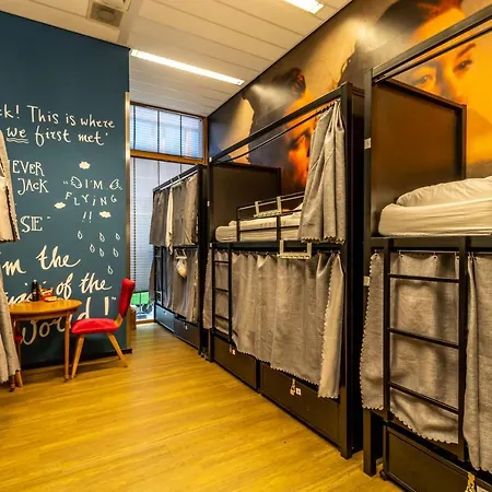Hostel Hostelle - Women Only