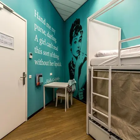 Hostelle - Women Only Hostel Amsterdam