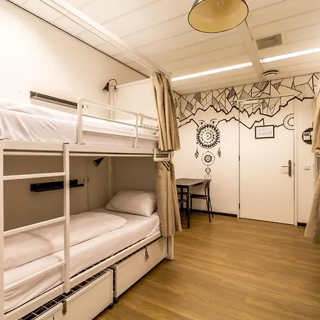 Hostelle - Women Only אכסניה *