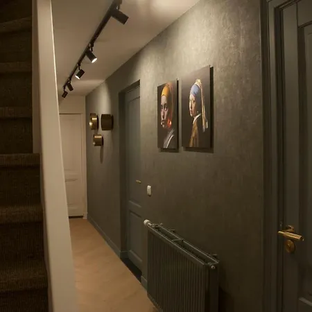 Apartment New! Centre Suites By B&b61 *