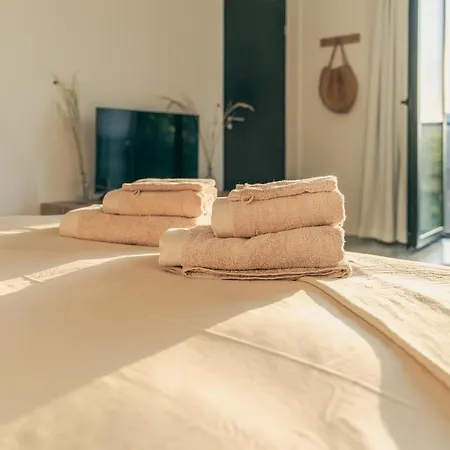 아파트 Bright & Stylish Boutique Studio 45M2 With Amazing Sunset Views