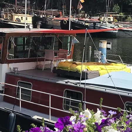 샬레 Spacious Homely House Boat