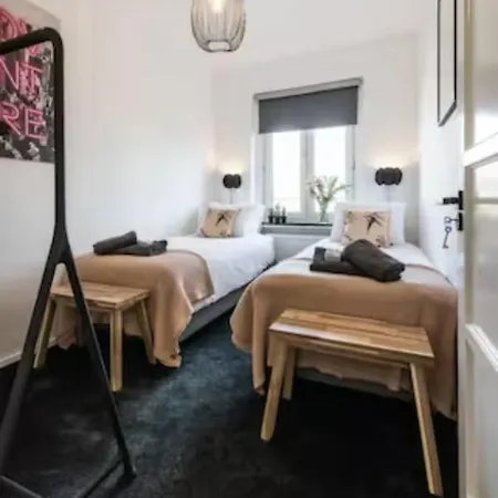 Cozy 2-bedroom 公寓