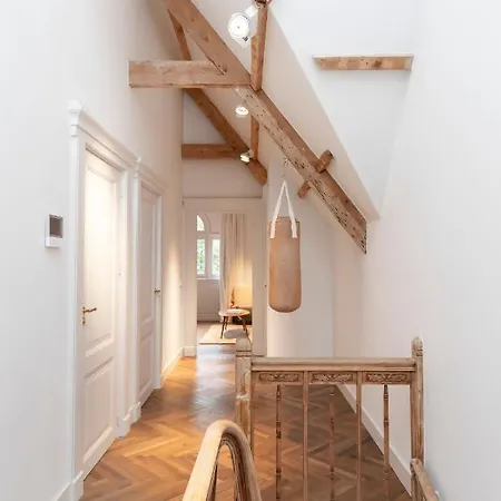 Waldeck Vondelpark 2 Bedroom Bed and breakfast *