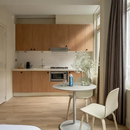 Numa Oosterpark Apartahotel