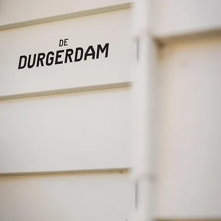 De Durgerdam, Hotel