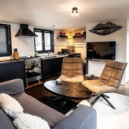 Couette-café Houseboat-amsterdam *