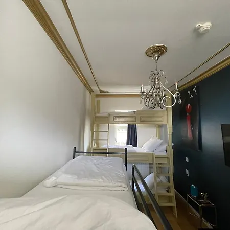 Bitterbal Hotel Amsterdam