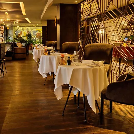 Hotel Sofitel Legend The Grand 5*