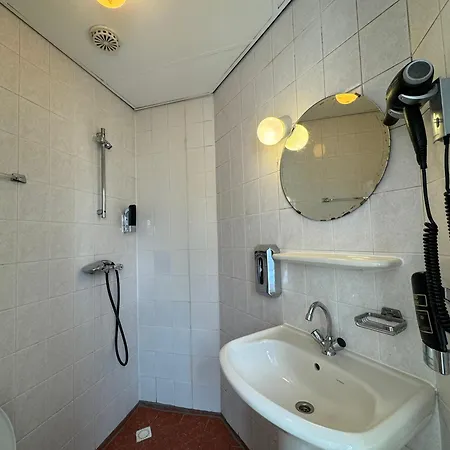 Di-ann City Centre Hotel