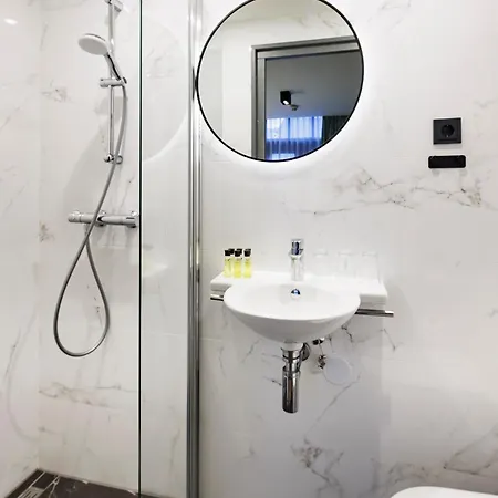 Otel Ciao Papa Station 3*