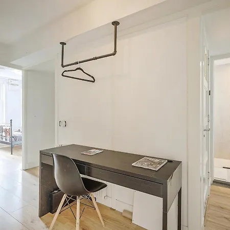 Light And Modern Apartamento