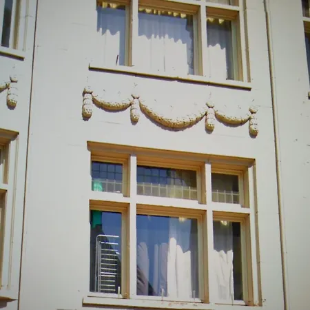 Chilig House * Amsterdam
