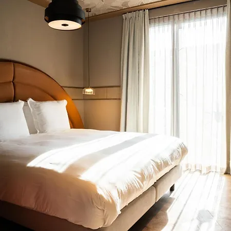 Hotel The Diamond