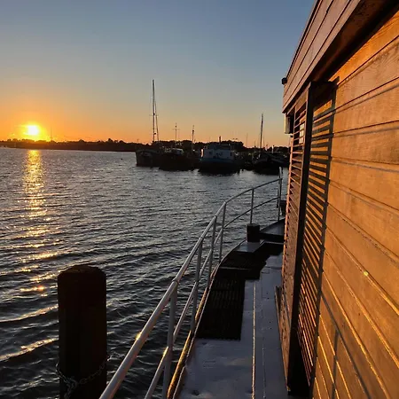Casey's View House Boat * Amsterdam