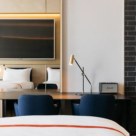 Hotel Ruby Emma