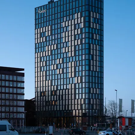 Hotel Ruby Emma 4*