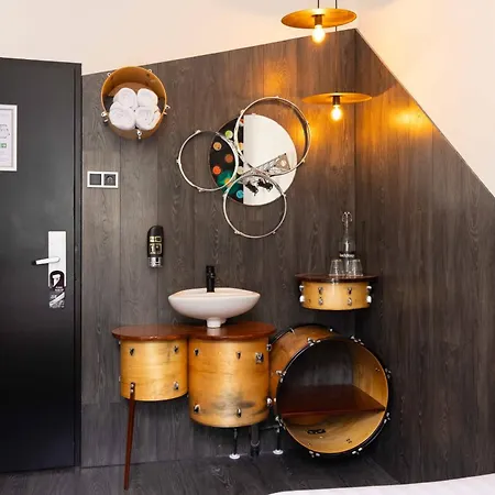 Backstage Hotel