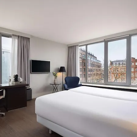 Hotel Nh Caransa 4*