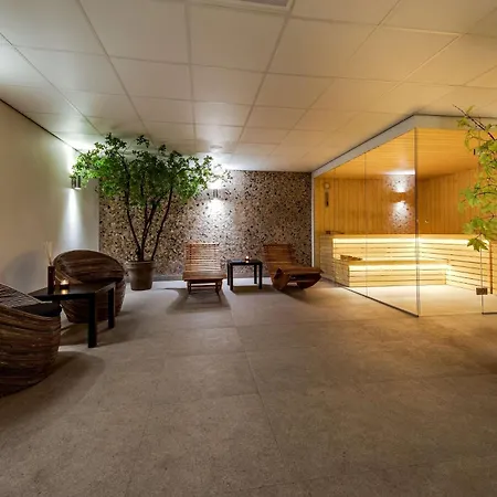Nh Collection Barbizon Palace Hotel 5*