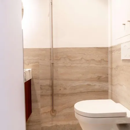 Cozy One Bedroom At Centrum Appartamento