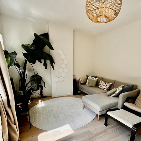 Your Getaway Apartman *