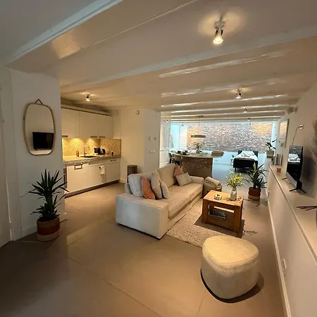 Apartman Elegant Canal-side In Heart Of Amszterdam