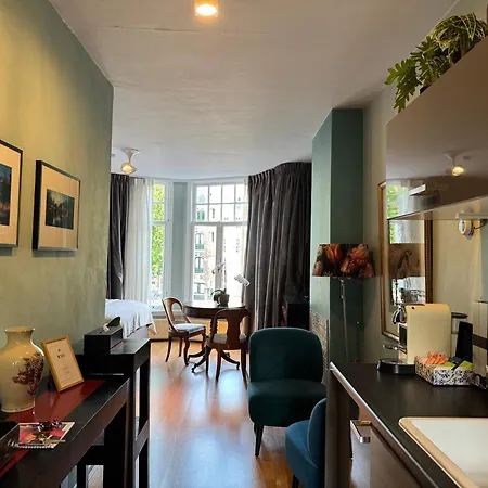 Decor Canal House Bed & Breakfast Amsterdam