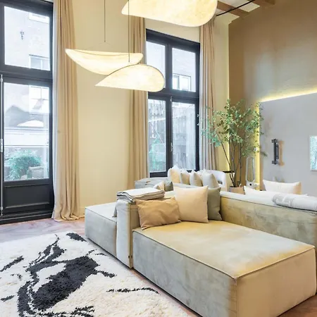 Apartamento Newly Renovated Luxurious 200 Sqm Loft In Centre