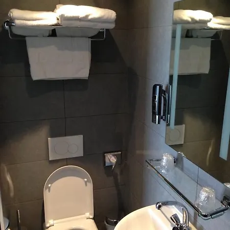 فندق مبيت وإفطار House No 7